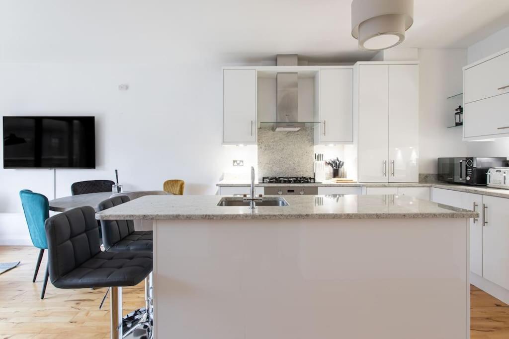 בלפסט Best City Centre Luxurious Home Free Parking מראה חיצוני תמונה